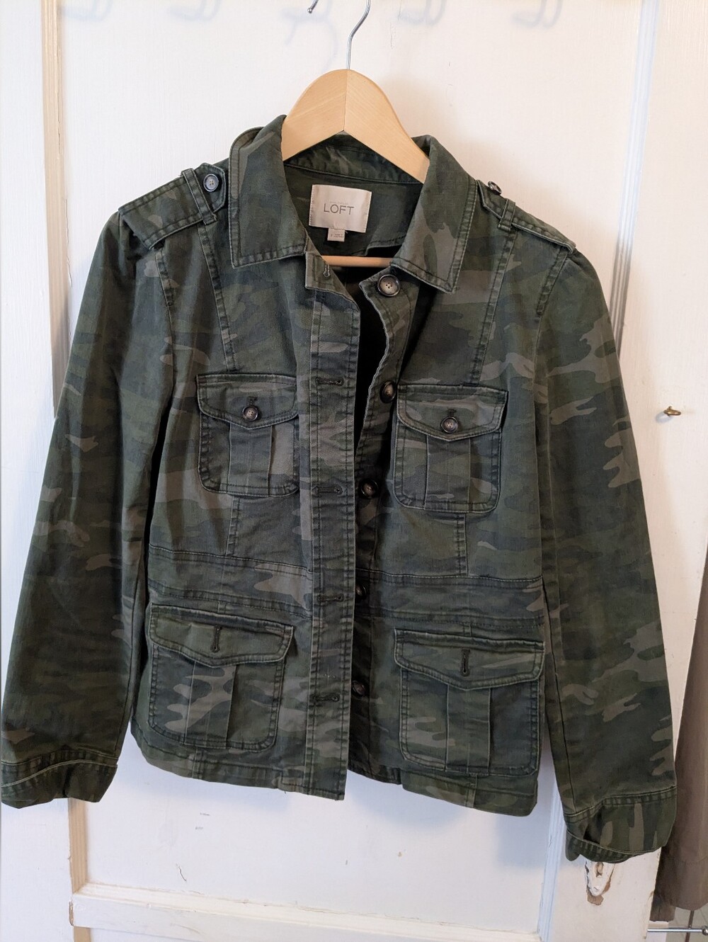 LOFT Olive Green/Camouflage Utility Jacket, Medium